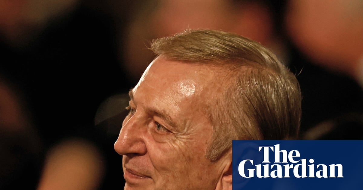 Dennis Cometti, Australian sports commentary great, dies aged 76
