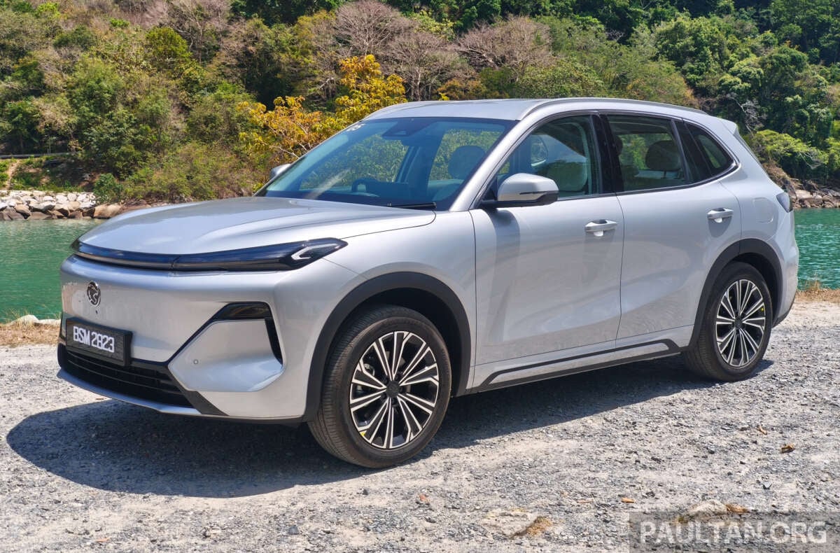 Proton eMas 7 PHEV features Geely global suspension tune